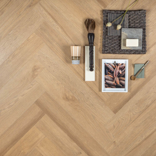 Lux Herringbone (1.56m2)